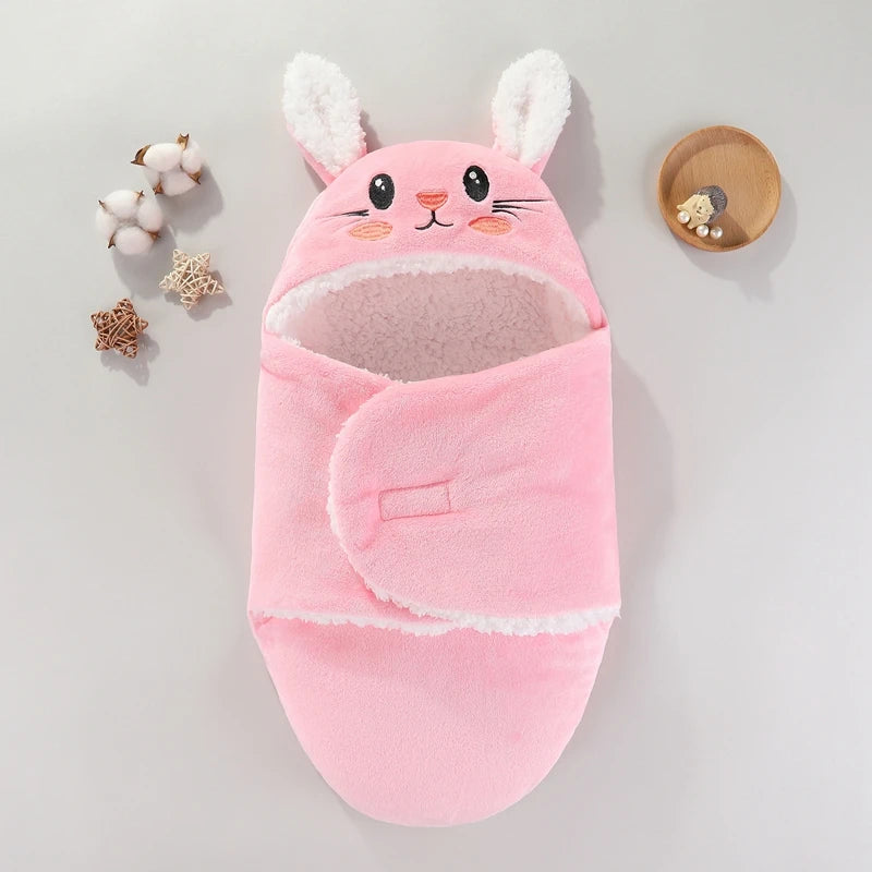 nid-d-ange-en-forme-lapin-rose-brodé