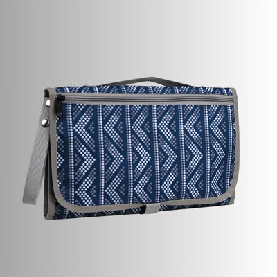 tapis-à-langer-bleu-élégant