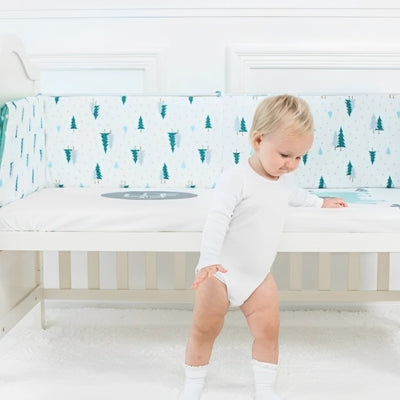 tour-de-lit-bébé-doux-moelleux