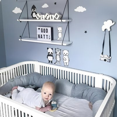 tour-de-lit-crocodile-decor-chambre-enfant-couleur-gris