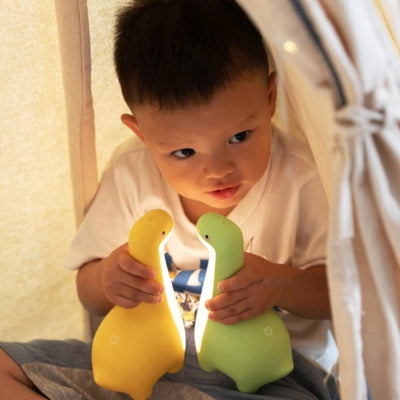 veilleuse-bébé-dinosaure-jouet-mignon