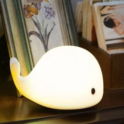 baleine-veilleuse-lumière-changeante-led