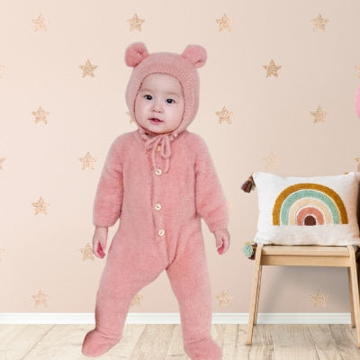barboteuse-bébé-rose-avec-capuche