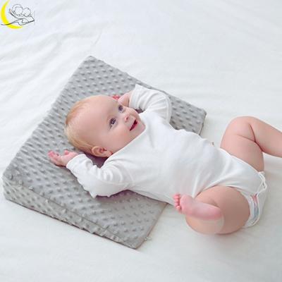 coussin-pour-bébé-gris