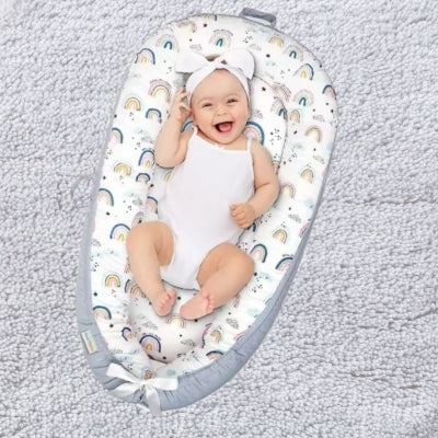 REDUCTEUR DE LIT BEBE | Motifs Arc-en-ciel